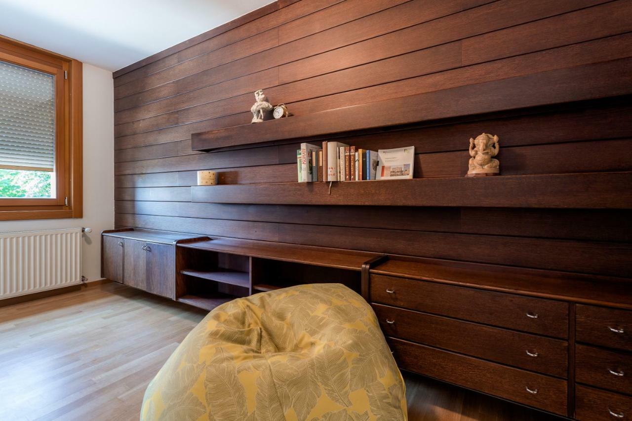 Rozna Dolina Apartment ลูบลิยานา ภายนอก รูปภาพ