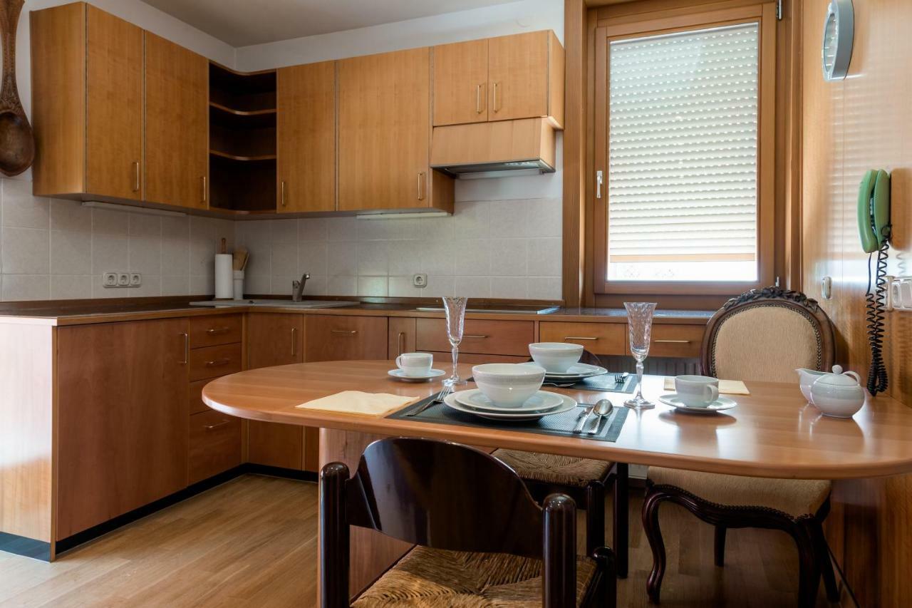 Rozna Dolina Apartment ลูบลิยานา ภายนอก รูปภาพ